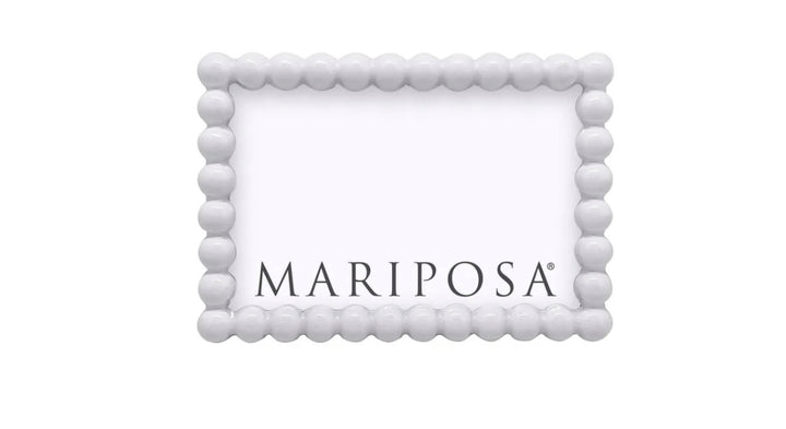 Bauble Frame White or Black 3 sizes