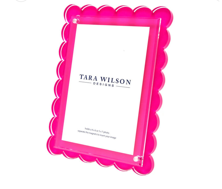 Scallop Rectangle Frame 5 x 7