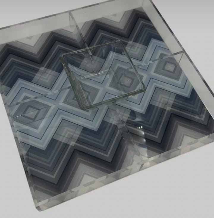 Acrylic Spinning Chip and Dip