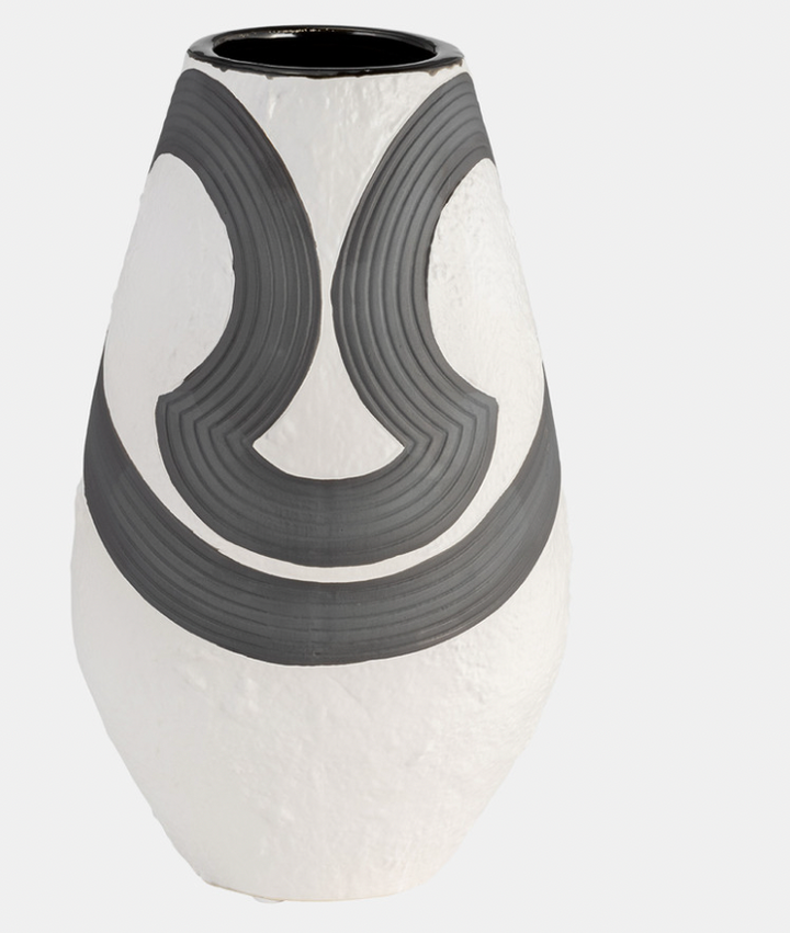 Black and white stoneware pattern vase