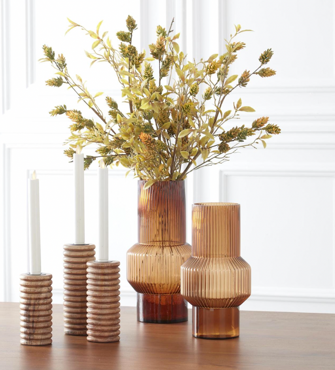 Amber ribbed vases – The Tempting Table