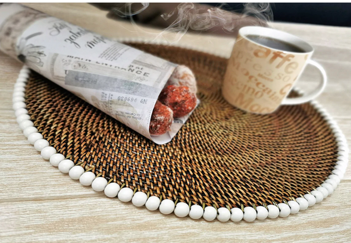 Round Woven placemants w White beads