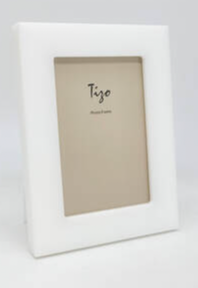 White Acrylic Frame 5 x7