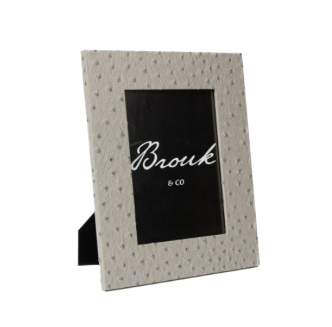 Ostrich Style Leather 5 x 7 Frame