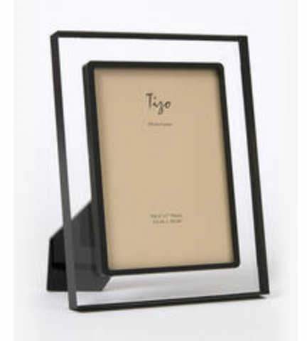 Clear Lucite 5 x 7 Frame w Black Border